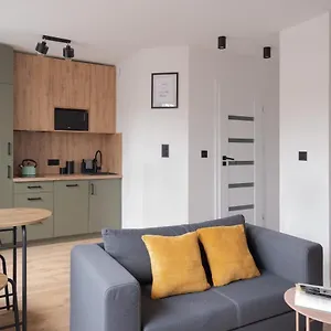 Apartament Mgm Wawer Miedzylesie Centrum Zdrowia Dziecka, Warszawa